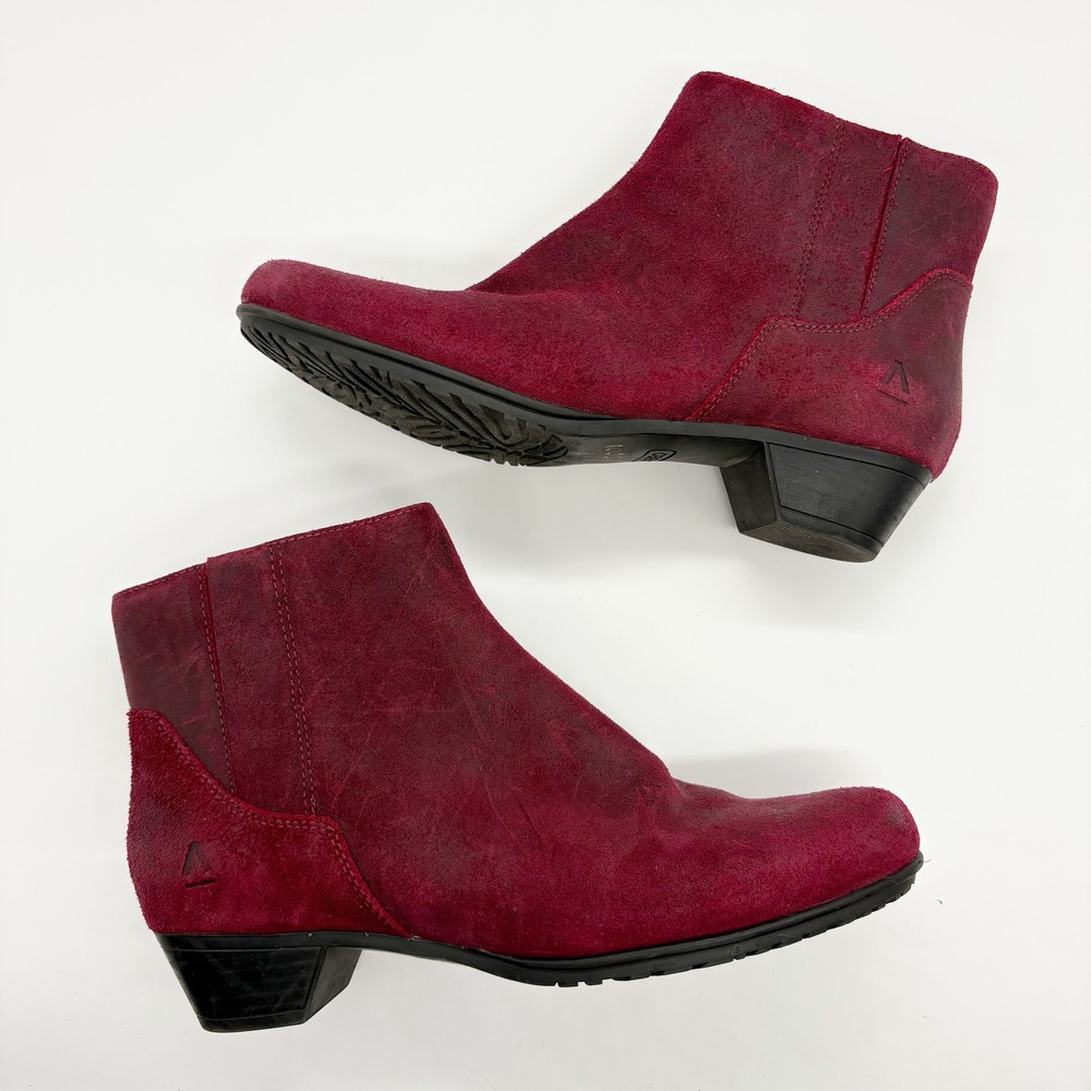 ABEO Melanie Burgundy Suede Leather Side Zip Heeled Ankle Boots Women's Size
